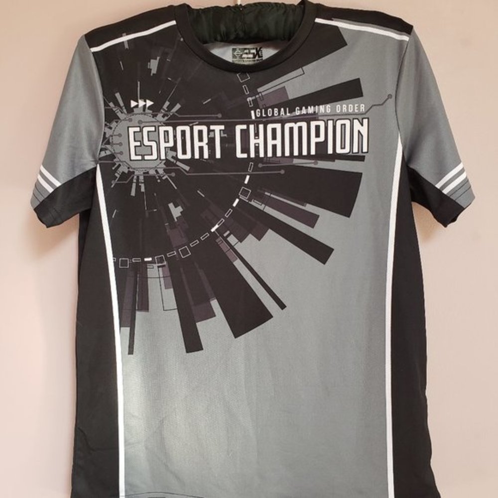 Esport Champion Boy's Youth Gaming Tee - Size Medium